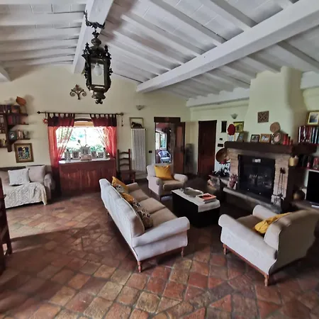 Casale Mariella *
